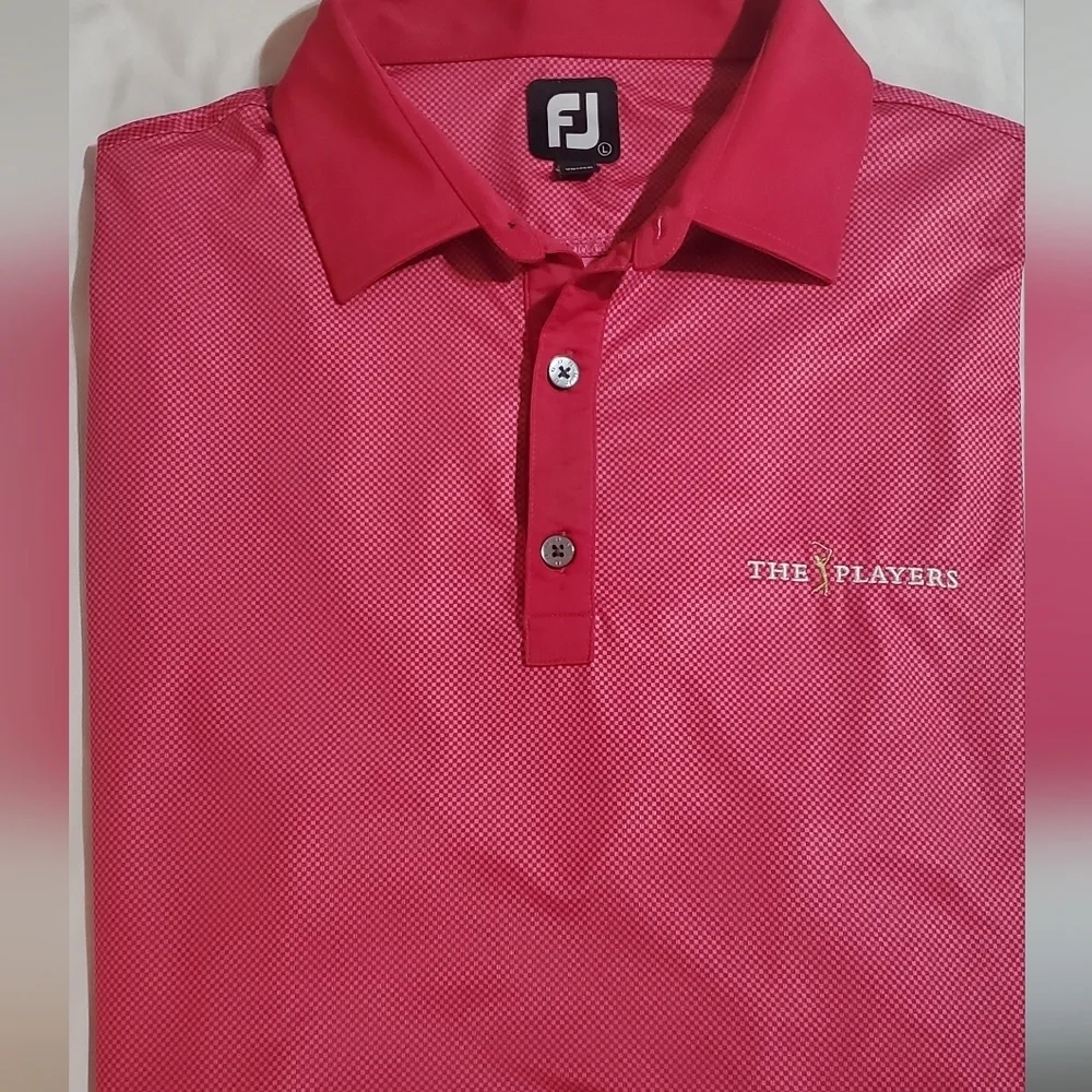 Men FJ Dark Red Golf Polo Shirt. Golf Design On Shoulder. Sz L